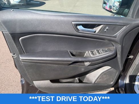 Used 2024 Ford Edge SE AWD/4WD image 12