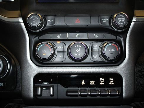 Certified 2020 RAM 1500 Big Horn image 20