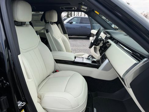 New 2026 Land Rover Range Rover SE AWD/4WD image 24