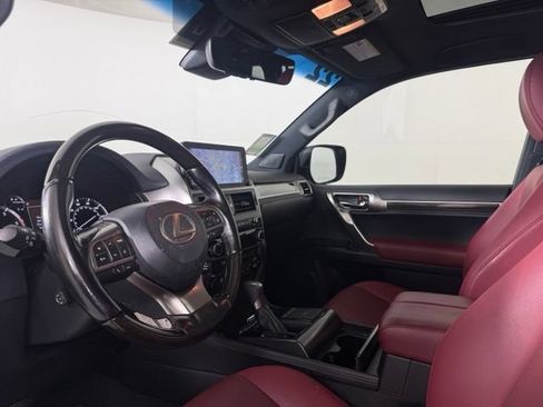 Certified 2022 Lexus GX 460 Premium w/ Premium Package AWD/4WD image 5