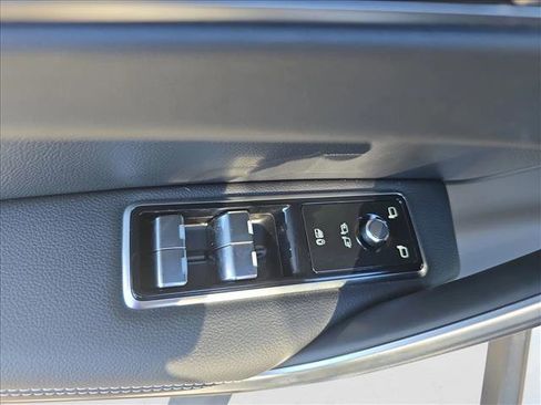 New 2026 Jaguar F-PACE R-Dynamic S image 24