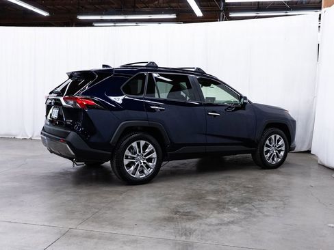 Used 2022 Toyota RAV4 Limited AWD/4WD image 6
