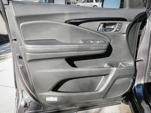 Used 2019 Honda Passport Touring image 14