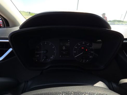 Used 2024 Toyota Corolla LE FWD image 16