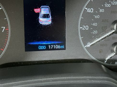 Used 2024 Toyota Corolla LE FWD image 18