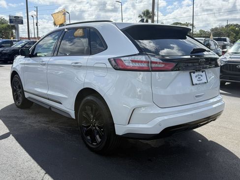Certified 2024 Ford Edge SE w/ Black Appearance Package AWD/4WD image 6