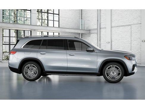 New 2026 Mercedes-Benz GLS 450 4MATIC image 15