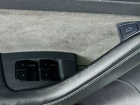 Used 2021 Tesla Model 3 Standard Range Plus image 21