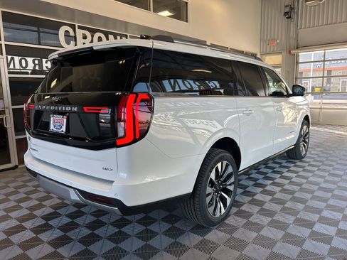New 2025 Ford Expedition Max Platinum w/ Driver's Package image 6