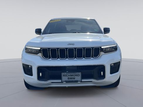 Used 2023 Jeep Grand Cherokee Overland image 12
