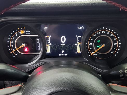 Used 2024 Jeep Wrangler Unlimited Rubicon w/ Safety Group AWD/4WD image 34