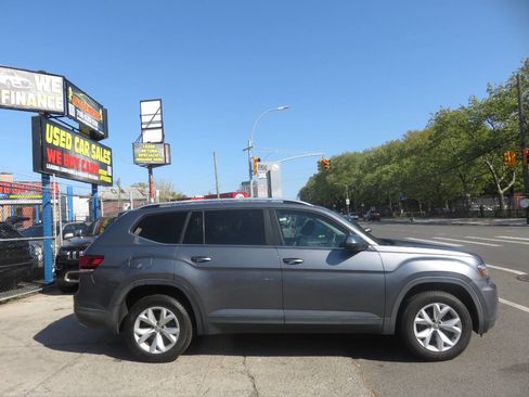 Used 2018 Volkswagen Atlas Launch Edition AWD/4WD image 8