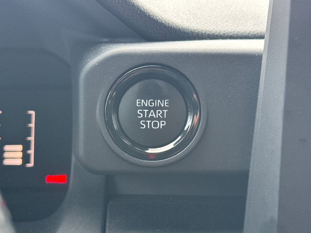 Certified 2025 Toyota Tacoma SR RWD image 21