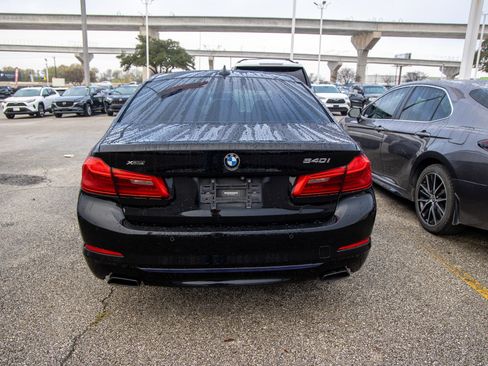 Used 2018 BMW 540i xDrive w/ Luxury Seating Package image 8