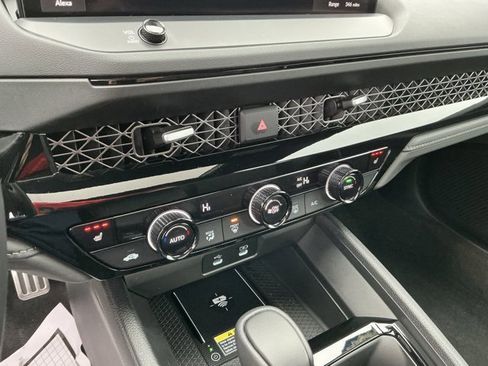 Used 2025 Honda Accord Sport image 26