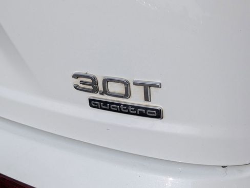 Used 2018 Audi Q7 3.0T Prestige w/ Prestige Package image 28