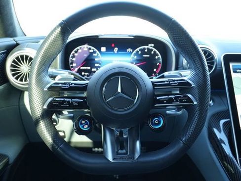 Certified 2022 Mercedes-Benz SL 55 AMG 4MATIC image 36