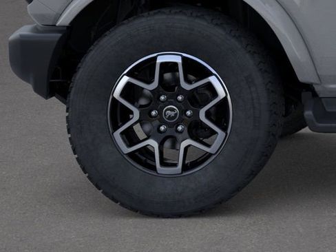 New 2026 Ford Bronco Outer Banks AWD/4WD image 21