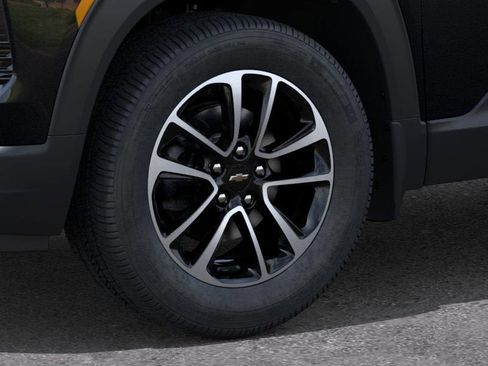 New 2026 Chevrolet TrailBlazer LT FWD image 9