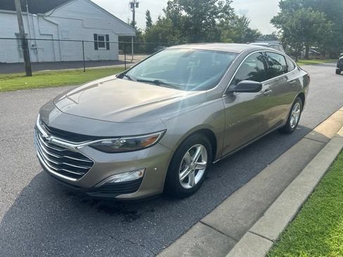 Used 2022 Chevrolet Malibu LS FWD image 6