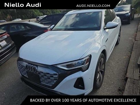 Used 2024 Audi Q8 e-tron Premium Plus w/ Premium Plus Package AWD/4WD image 1
