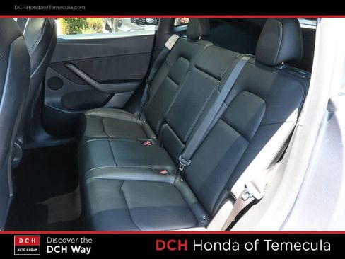 Used 2022 Tesla Model Y Performance AWD/4WD image 18
