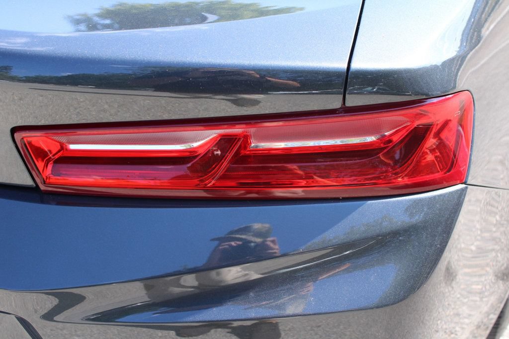 Used 2016 Chevrolet Camaro LT RWD image 10