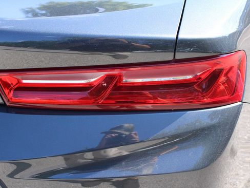 Used 2016 Chevrolet Camaro LT RWD image 10