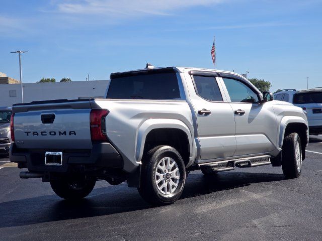 Used 2024 Toyota Tacoma SR AWD/4WD image 16