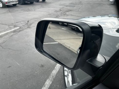 Used 2025 Dodge Durango GT AWD/4WD image 26
