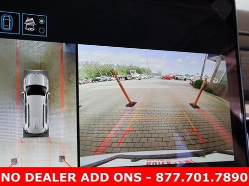 New 2026 GMC Acadia Denali w/ Super Cruise Package image 26