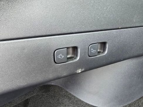 Used 2020 Tesla Model Y Performance image 59