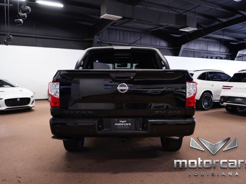 Used 2024 Nissan Titan SV w/ SV Bronze Edition Package AWD/4WD image 6