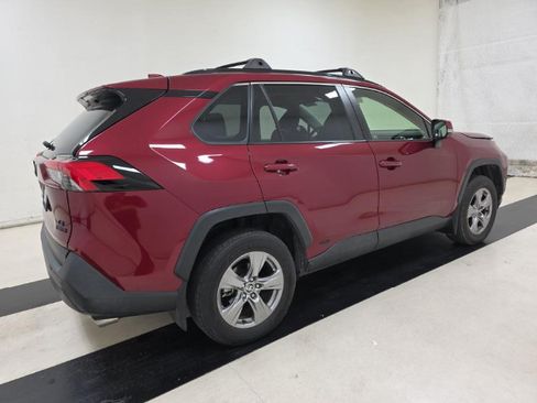Used 2024 Toyota RAV4 LE AWD/4WD image 2
