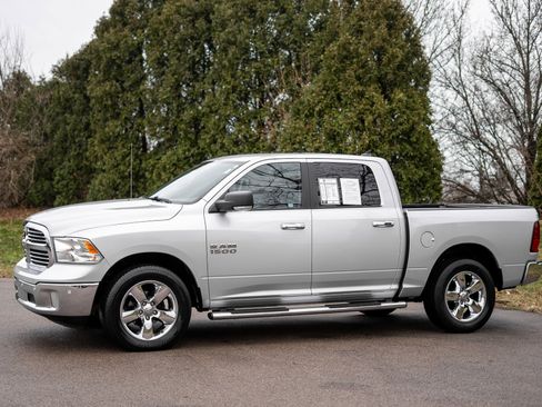 Used 2018 RAM 1500 Big Horn image 9