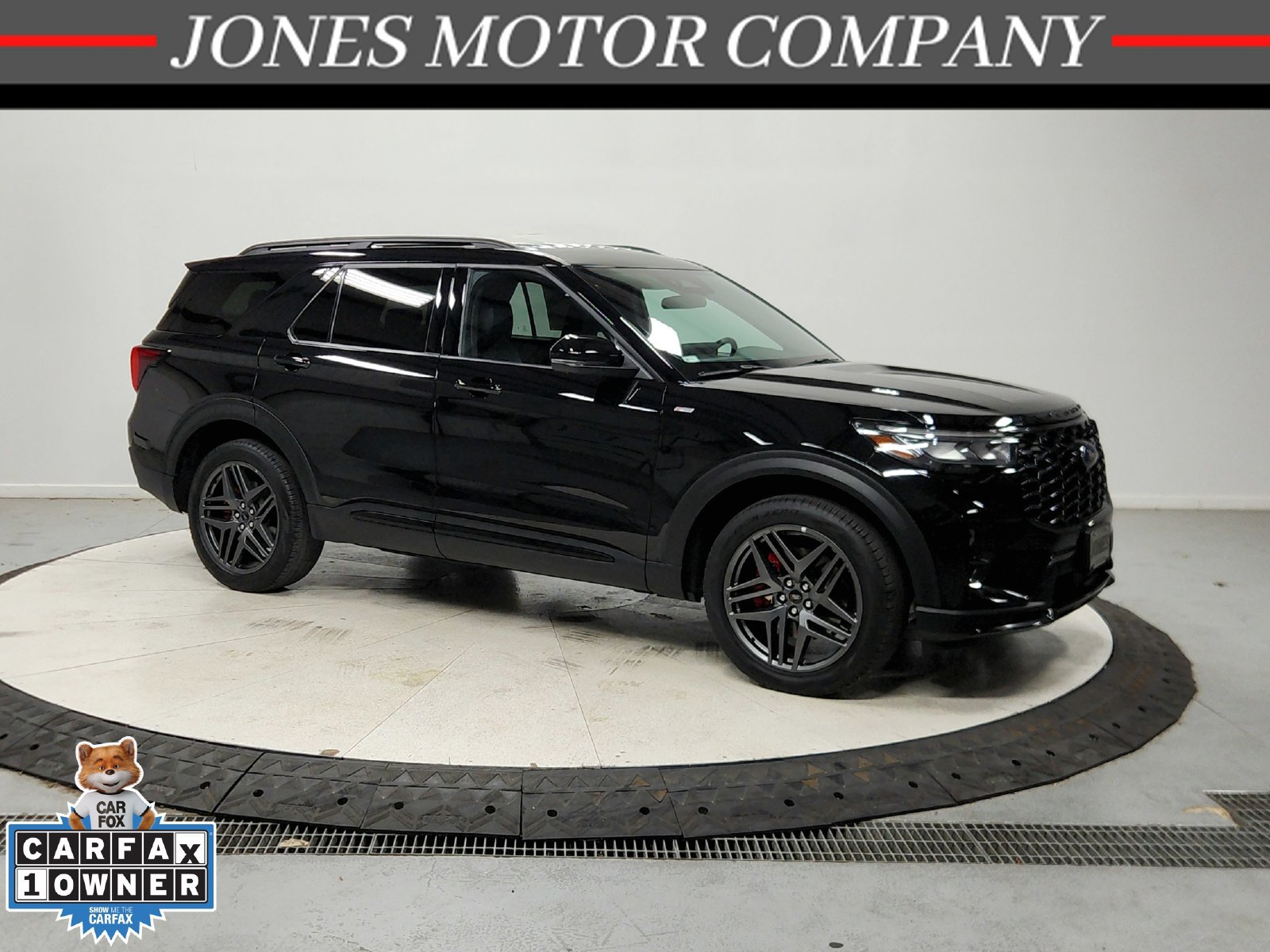 Used 2025 Ford Explorer ST-Line w/ ST-Line Street Pack AWD/4WD image 1