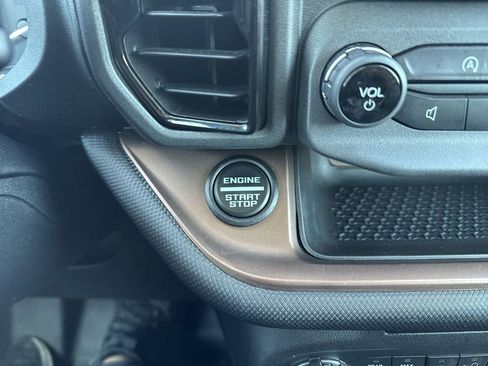 Used 2022 Ford Bronco Sport Badlands w/ Premium Package AWD/4WD image 19