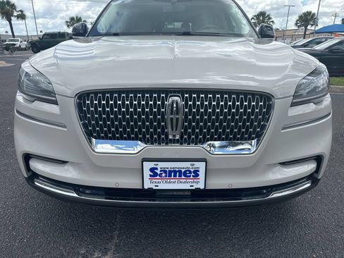 Certified 2023 Lincoln Aviator Reserve w/ Equipment Group 201A RWD image 8