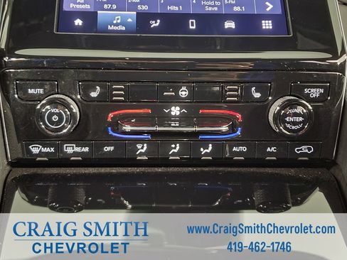 Used 2024 Jeep Grand Cherokee Altitude image 25