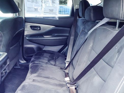 Used 2017 Nissan Murano S w/ Navigation Package image 15