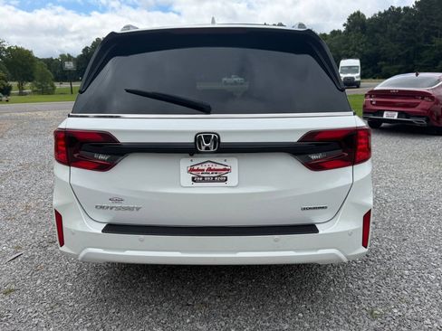 Used 2025 Honda Odyssey Touring image 7