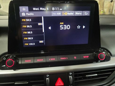 Used 2023 Kia Forte LXS w/ LXS Technology Package FWD image 25