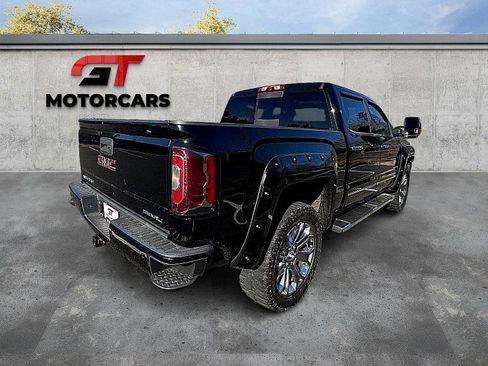 Used 2017 GMC Sierra 1500 Denali AWD/4WD image 5
