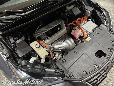 Used 2018 Lexus NX 300h AWD image 34