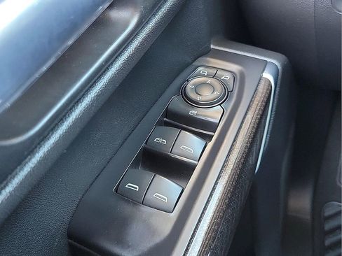 Used 2021 Chevrolet Silverado 1500 RST image 13