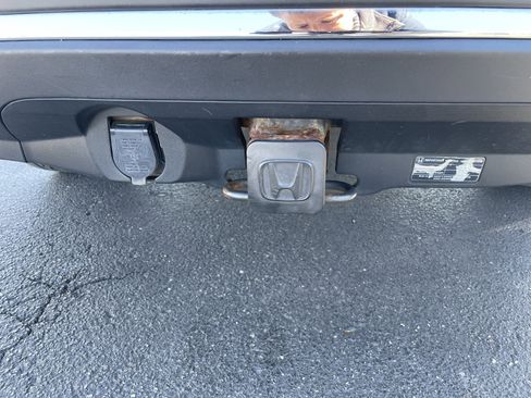 Used 2016 Honda Pilot Elite image 9