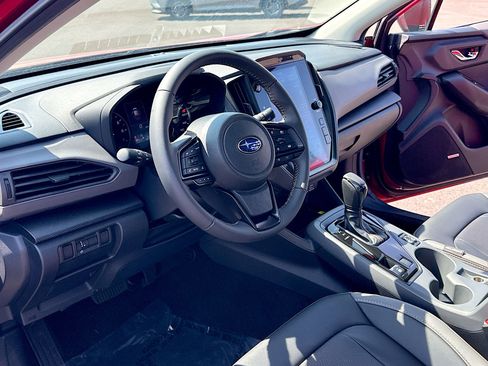 Used 2025 Subaru Crosstrek 2.5i Limited w/ Crosstrek Mirror Package image 4