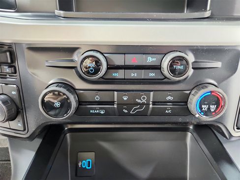 New 2026 Ford F250 XLT image 29