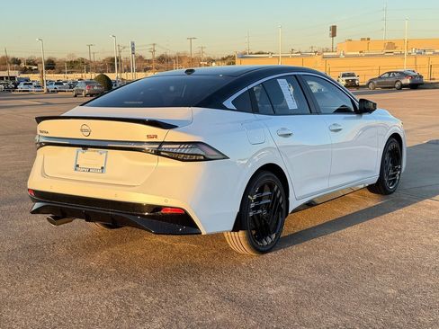 New 2026 Nissan Sentra SR w/ SR Premium Package image 5