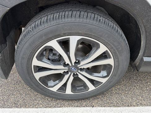 Used 2024 Subaru Forester Limited image 8